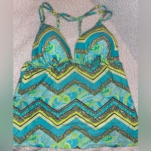 Ladies / Juniors swim top
